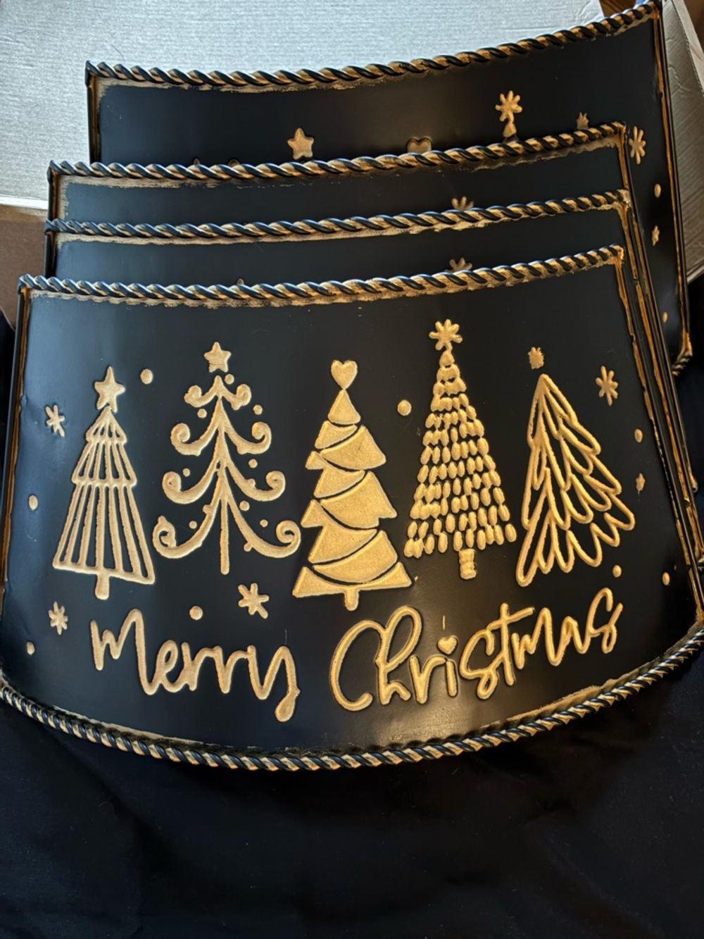 Gold Tree 'Merry Christmas' Metal Holiday Accent